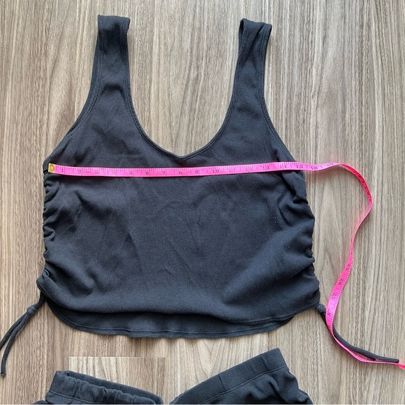 Lane Bryant Ribbed Ruched Short and Cropped Tank Top Set Black - Picture 9 of 12